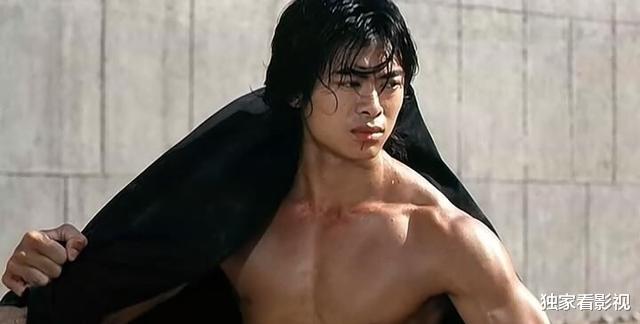 樊少皇|樊少皇与小十岁娇妻迎二胎，为拍武戏痛到流泪，却在感情上被说渣