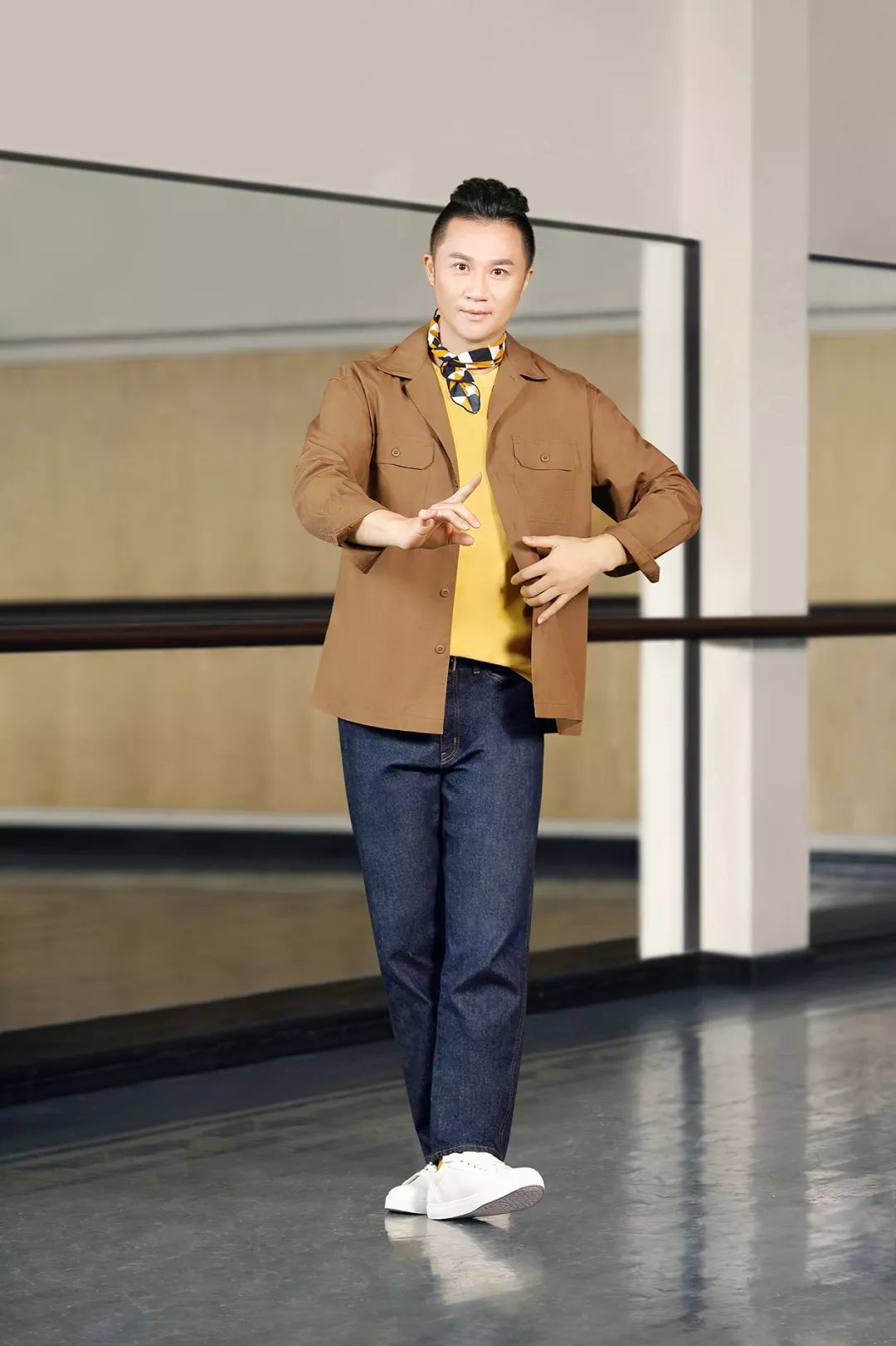 2020百行百业美好生活新向往趋势报告 |《第一财经》杂志×优衣库