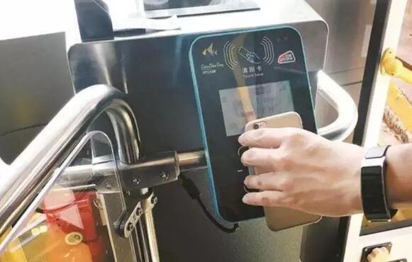 『』常看“黄色网站”无人知？当手机有这几个“症状”时，该马上停手了