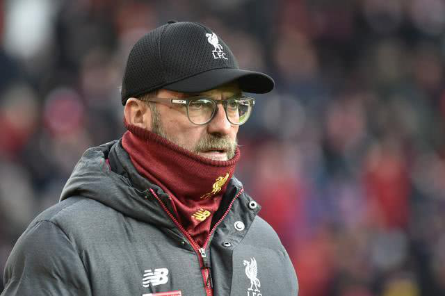 【范迪克】黑心老板上线,欧洲最佳球队陷入财政危机,范迪克续约谈判取消