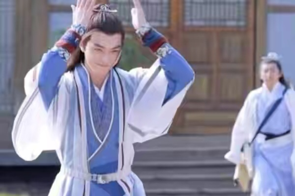 [电视剧]“明明很火，你却一集没看”的4部剧，全看过算你厉害了！