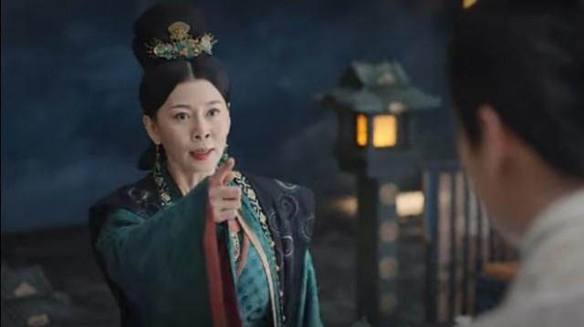 「锦绣南歌」《锦绣南歌》太妃为何一直故意纵容着陆远，俩人各自有着怎样的目的？