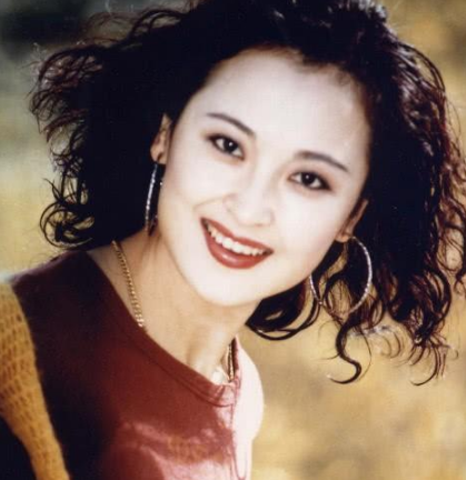 #王璐瑶#王璐瑶：名噪一时大陆女星，中俄混血，被万梓良小三，嫁百亿富豪