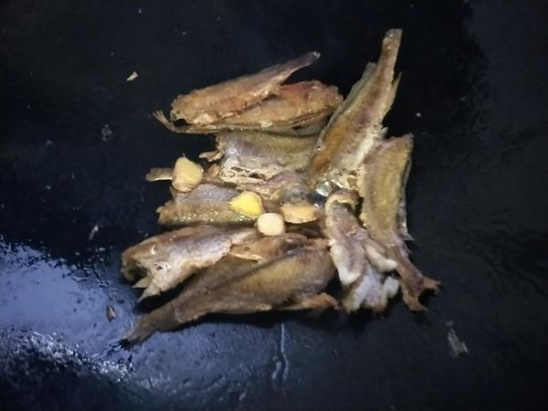 [小黄鱼]肠胃不舒服隔三差五吃这菜，营养美味助消化，轻松帮你排宿便