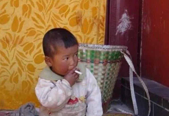 2岁开始抽烟，一年后一天十根，十年过去了，如今变成了这样