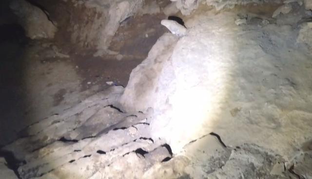 无风狂客 湖北深山发现溶洞，土匪窝或是民俗祭坛，还有神秘暗道用于逃生