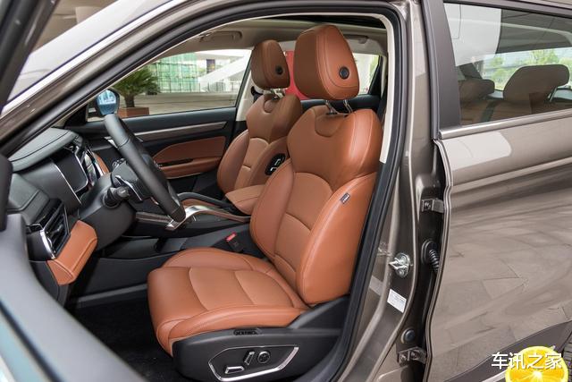 吉利博越■李书福又赢了!吉利的新“PRO”比奥迪Q3还好看,内饰堪比豪华机舱