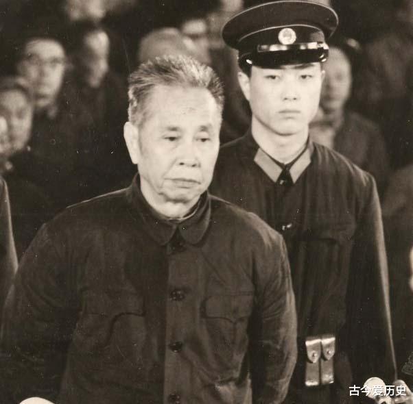 邱会作|开国中将被判16年,晚年想回老家提一要求:我能住县委招待所吗?