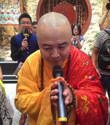 「徐少华」62岁徐少华近况曝光，走穴商演卖专辑，曾为5块钱片酬辞演西游记