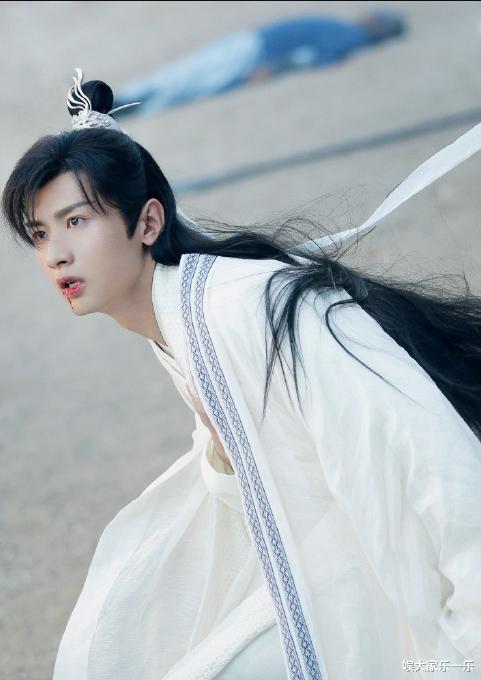 琉璃|《琉璃》还没播完，又一古装新剧未播先火，看清男主是谁：追定了