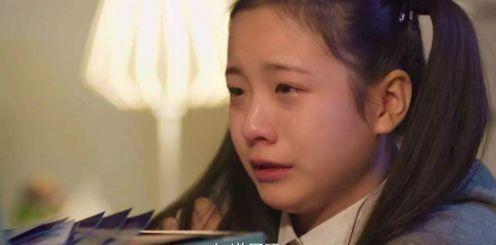 『』小学生没进考场就一直哭“我名字有100多画”众人一看纷纷晕倒