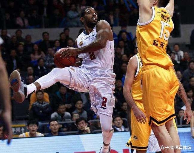 『莫里斯』谋杀指控证据确凿！前湖人控卫被捕 才29岁生涯就此毁灭