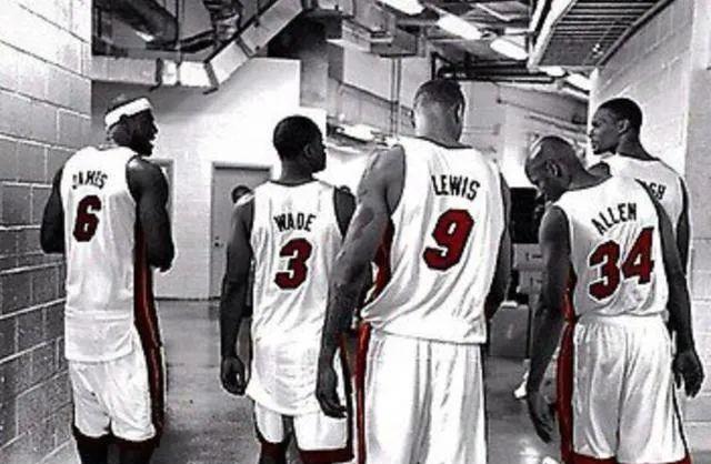 勒布朗·詹姆斯@疯狂！NBA恢复比赛时间出炉，快船宣布重要决定，詹姆斯摊上大事