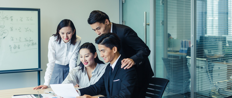 【】如何做一个优秀的中层？掌握这十大秘诀，领导欣赏、下属服气