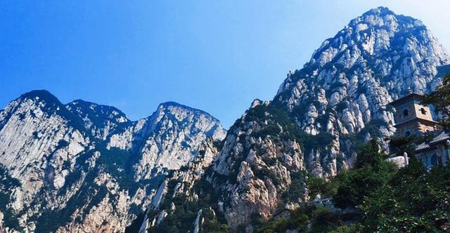 峨眉山：从前爬不动，现在爬不起！中国的三座名山如今就差“空气收费”了