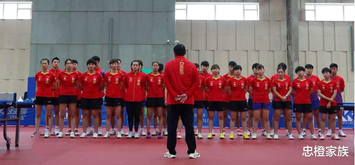 丁宁@老将当家！两老带一新成刘国梁首选，丁宁不退役再出新目标