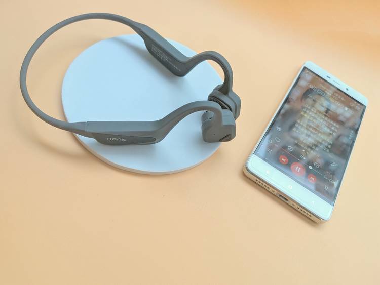 新浪|NANK Runner cc，聆听不一样的运动音符！