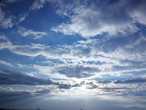 「生肖」5月开始，春机盎然，晴空万里，和前任再度牵手的三星座