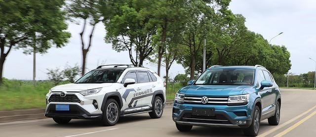 丰田RAV4|大众途岳和丰田RAV4荣放怎么选？对比后差距一目了然！