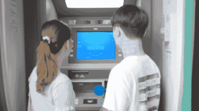 周深|国产之光?天马发布LCD全屏多点屏幕指纹方案