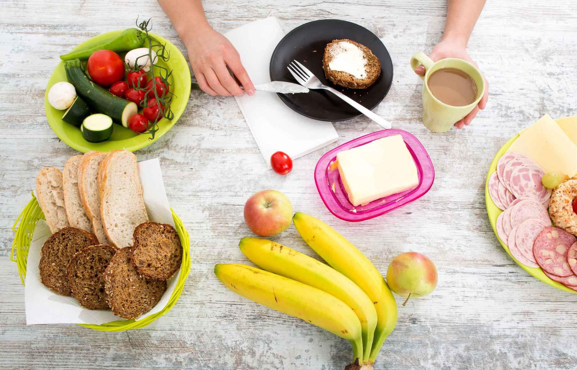 「肝癌」20多岁小伙查出肝癌晚期!医生提醒:两种食物经常吃,比烟酒还毒