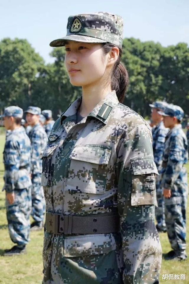 高校|敢用“中央”命名的二本高校，毕业就是公务员，收分却只要400多！