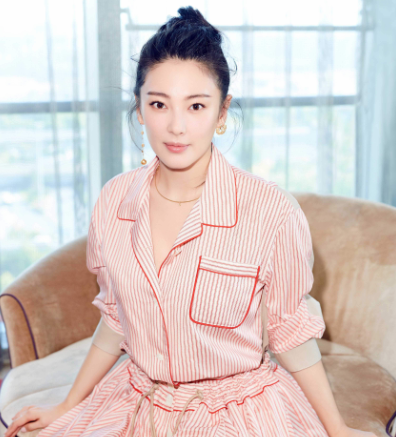 #鬼吹灯之寻龙诀#《鬼吹灯之云南虫谷》即将杀青，原班人马齐冒险，剧照有点恐怖