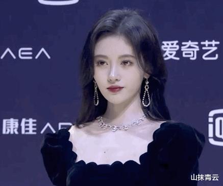 刘亦菲▲碰瓷刘亦菲，惹怒王思聪，这位绿茶还要演到几时？