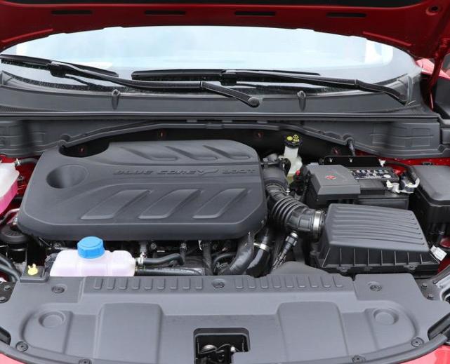 长安汽车|上市一周销量破1万，11.39万就有百万气场，车友：赶上H6很轻松