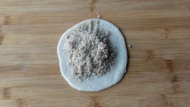 [糯米糍]超解馋的糯米粉做法，不发面不饧面，简单揉一揉，吃一次就上瘾