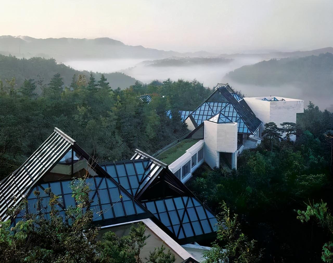 博物馆|美秀博物馆中,有一顶汉代金皇冠,很多人说是赝品,其实它是真货