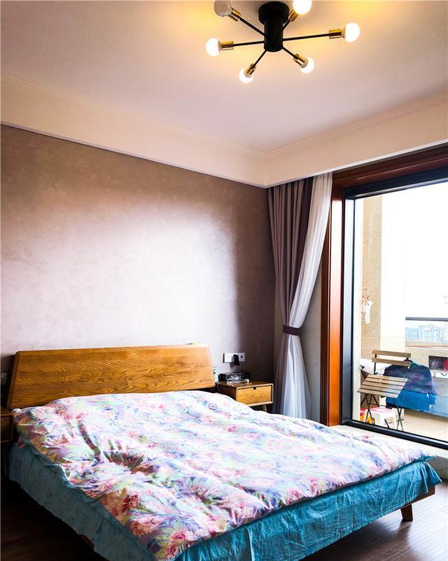 ▲就贪这个大露台，坚持买了顶楼，朋友一来都往露台跑！