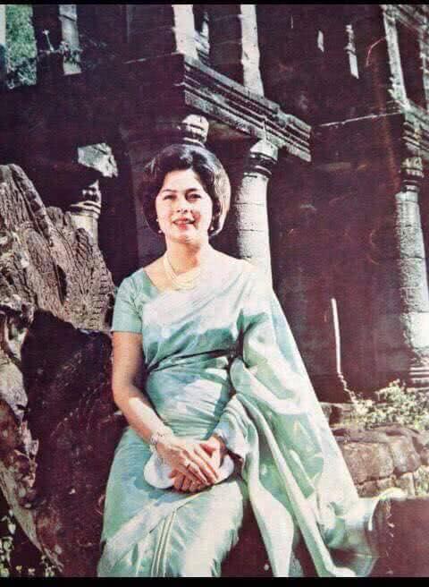 「柬埔寨」83岁柬埔寨太后最新照，混血“亚洲美后”，老国王6个妻子最爱她