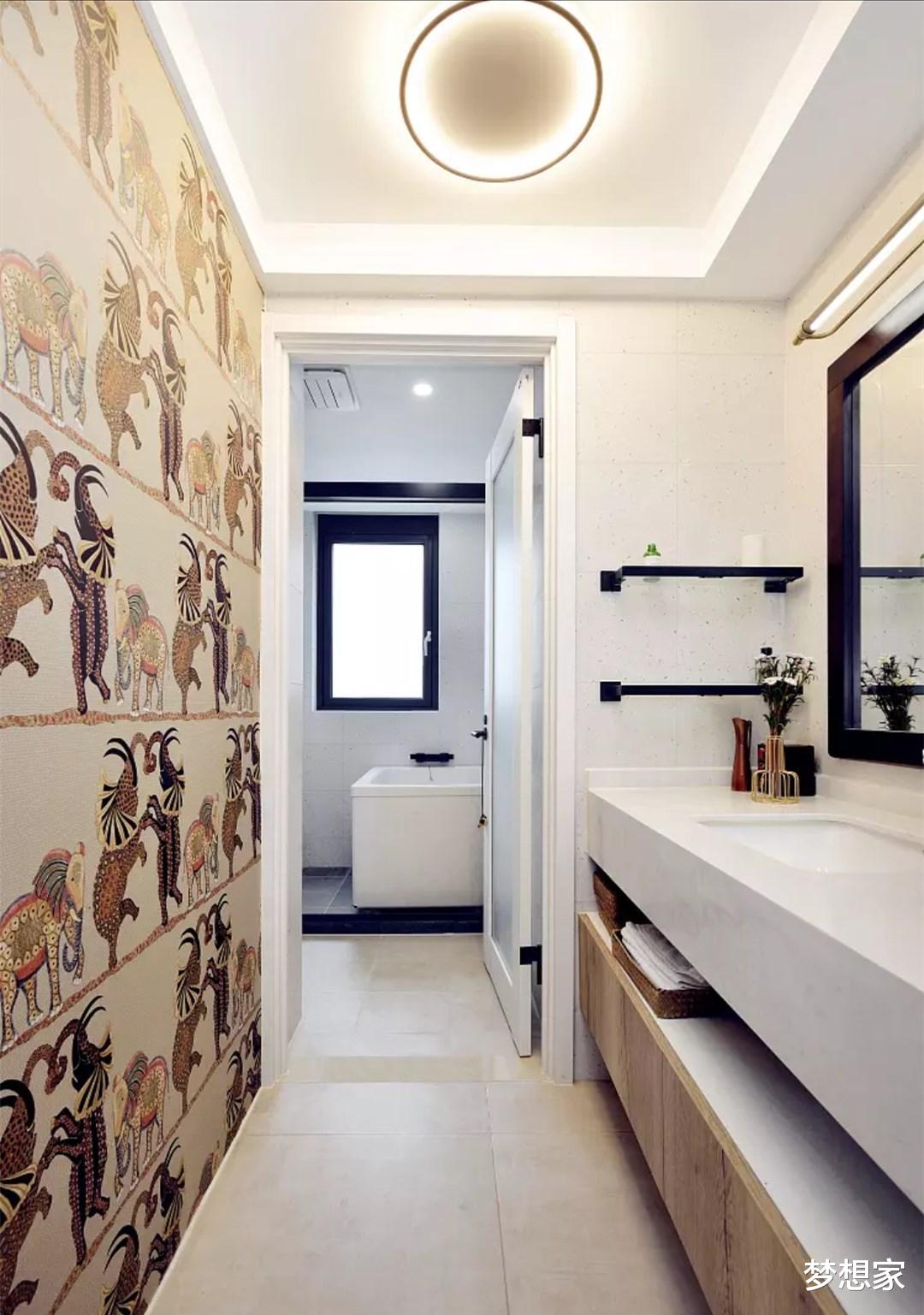 |鸡肋格局拆掉重改,卧室客厅互换,卫生间一分为二还多个小客厅!