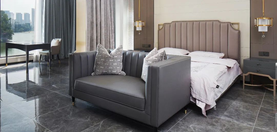 :600㎡现代轻奢,家庭影院、私人泳池,这种生活真是美滋滋