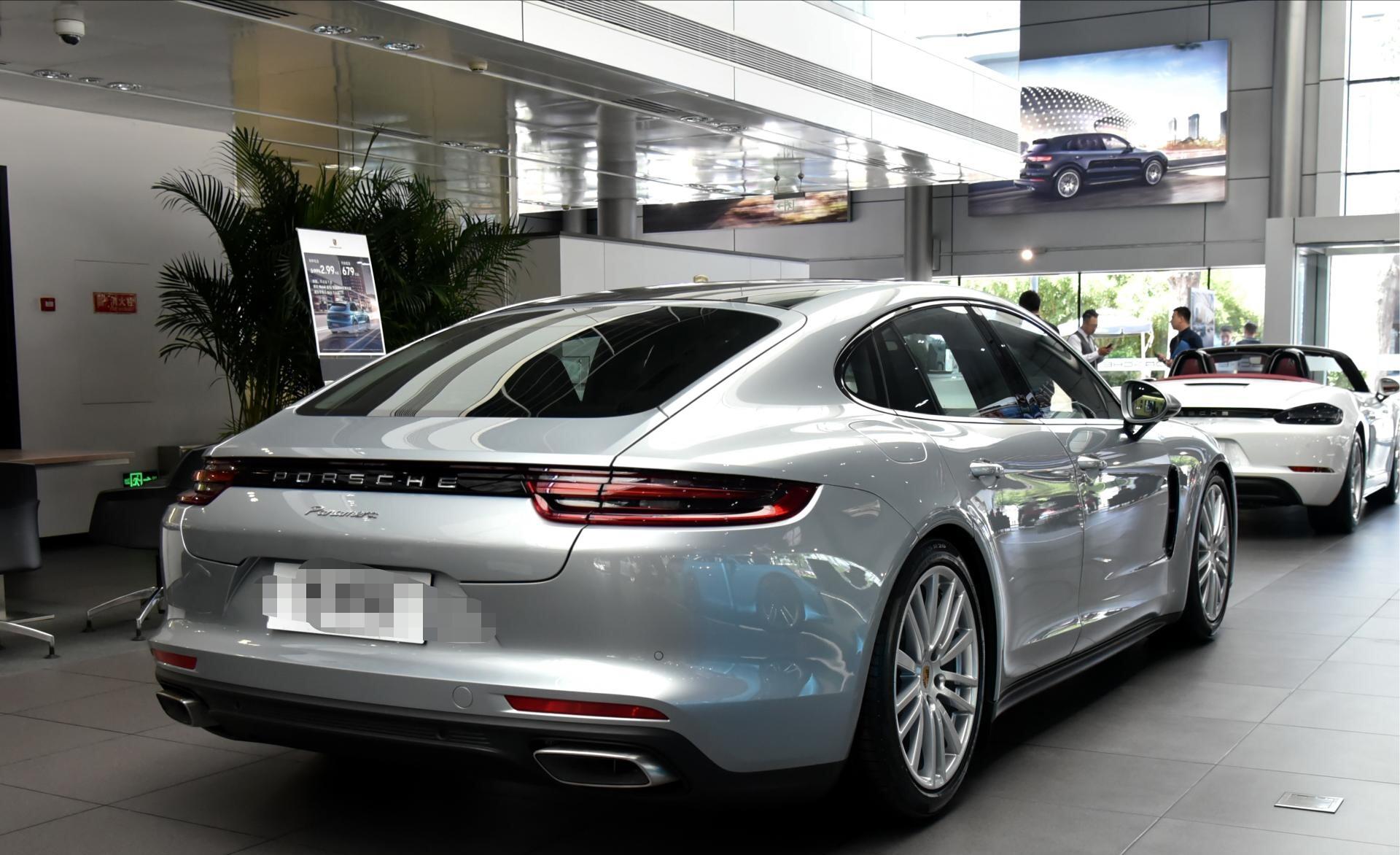 帕拉梅|全新一代帕拉梅拉来袭，轴距3.1米，加速5.6秒，2.9T动力真霸气