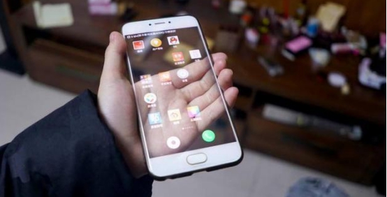 芯片|美国人：逼迫中国自主研发芯片不明智，荷兰光刻机还需中国技术！