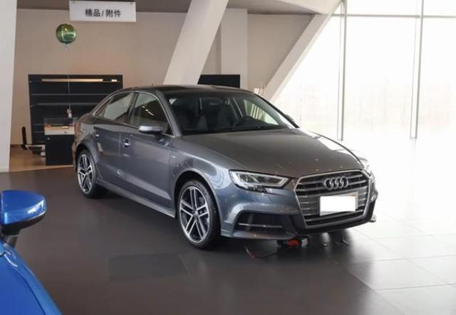 #思域#今年这是怎么了，奥迪才卖14.6万，这还买什么思域帕萨特！