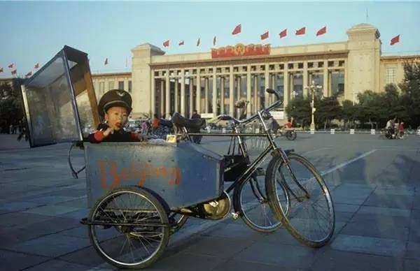 老照片：80年代中国老照片: 图2已经绝迹、图4有钱人才能买、图8男人的梦想