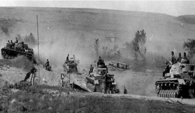 #希特勒#你知道第二次世界大战时期，为什么英法联手都打不过德国？