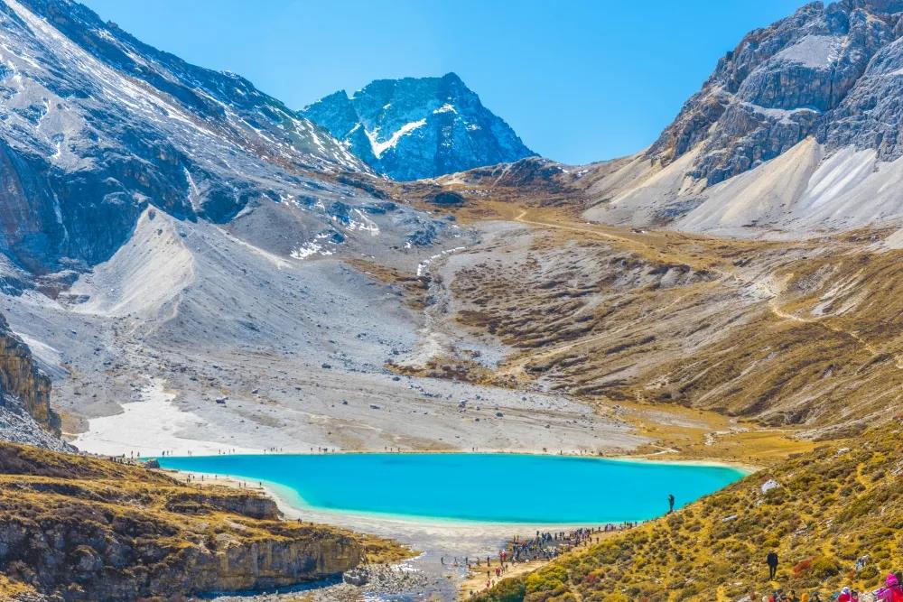 旅行|最适合情侣去的6大旅行目的地，去过2个都忍不住想结婚。