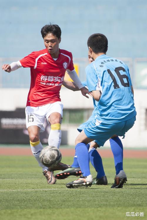 实况足球|与青春挥手，实况足球中文解说第一人不再解说了，他转会了