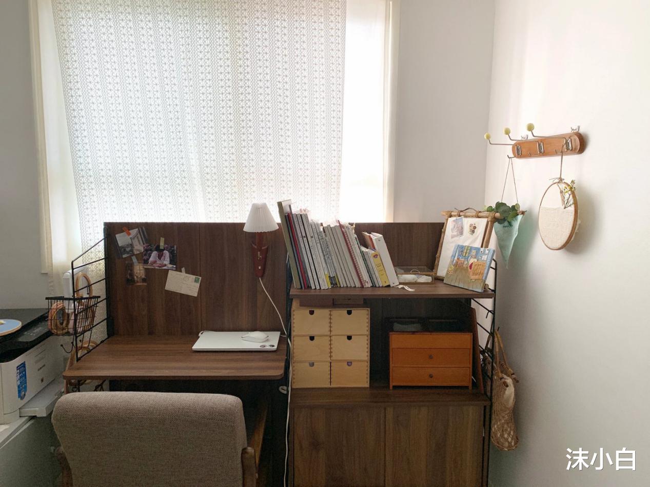结婚|结婚9年专心刺绣，坚持把餐桌搬到阳台，卧室不要床架！极少见