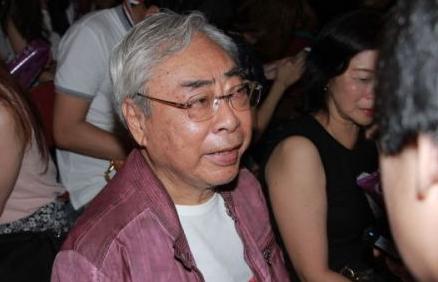 杨幂|睡小47岁少女，76岁嗑药\阅\千女的林建名为何对何傲儿恋恋不舍?