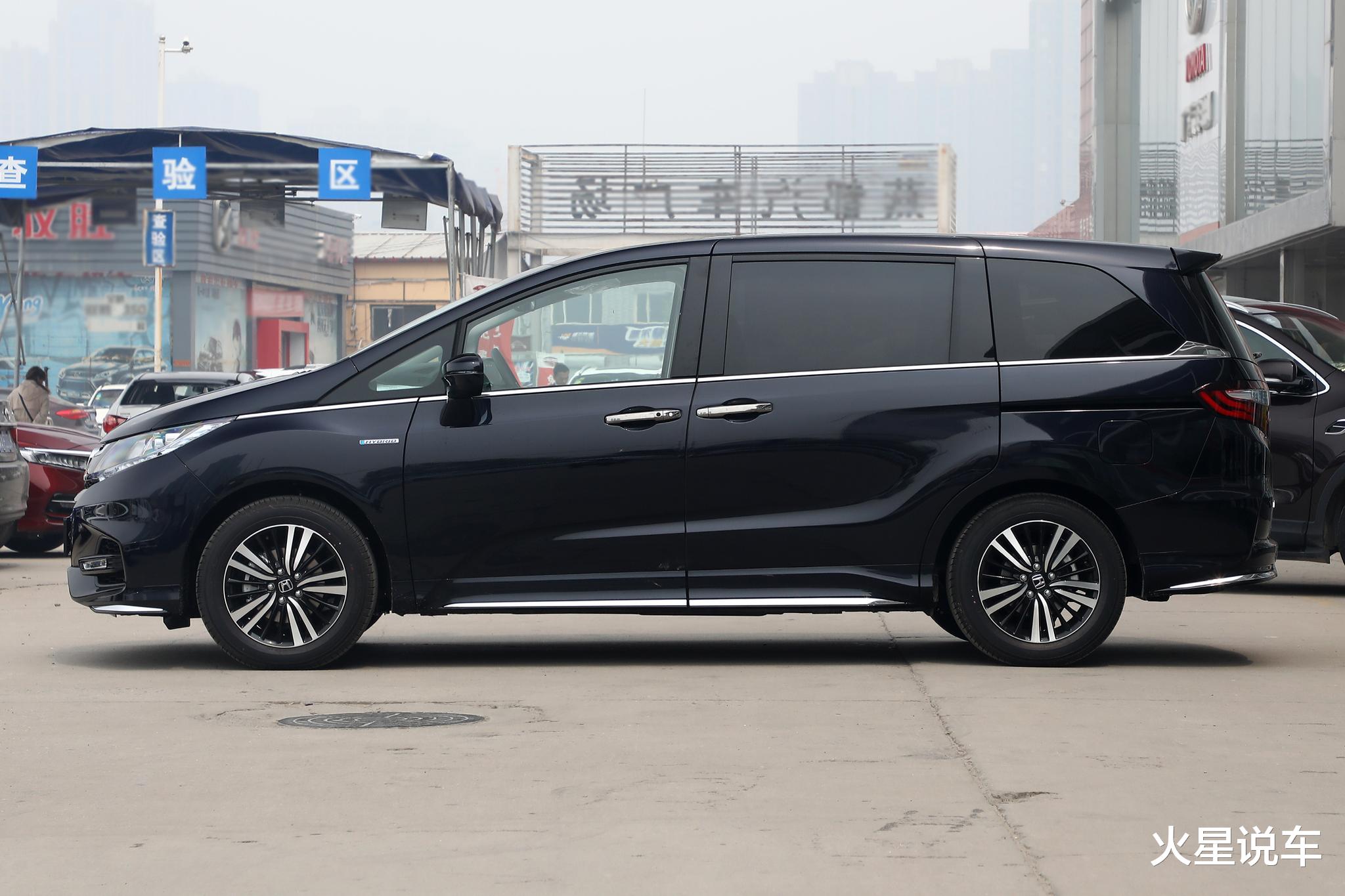 本田|不妨看看这5款25万MPV，最后一款还自带“吧台”