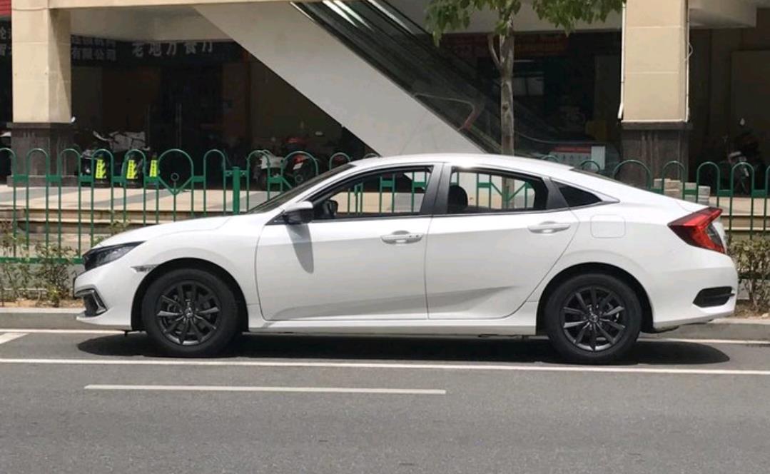 『思域』放弃速腾喜提思域1.5T，地球梦发动机确实不错，我的价格买贵了吗