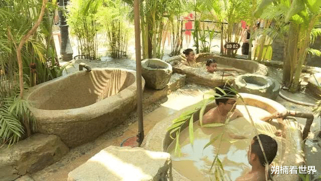 温泉▲中国游客在越南泡温泉，一进门就尴尬了，越南人：少见多怪