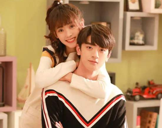 任嘉伦|任嘉伦新剧官宣！看见女主是谁后，网友：这剧我熬夜追定了！