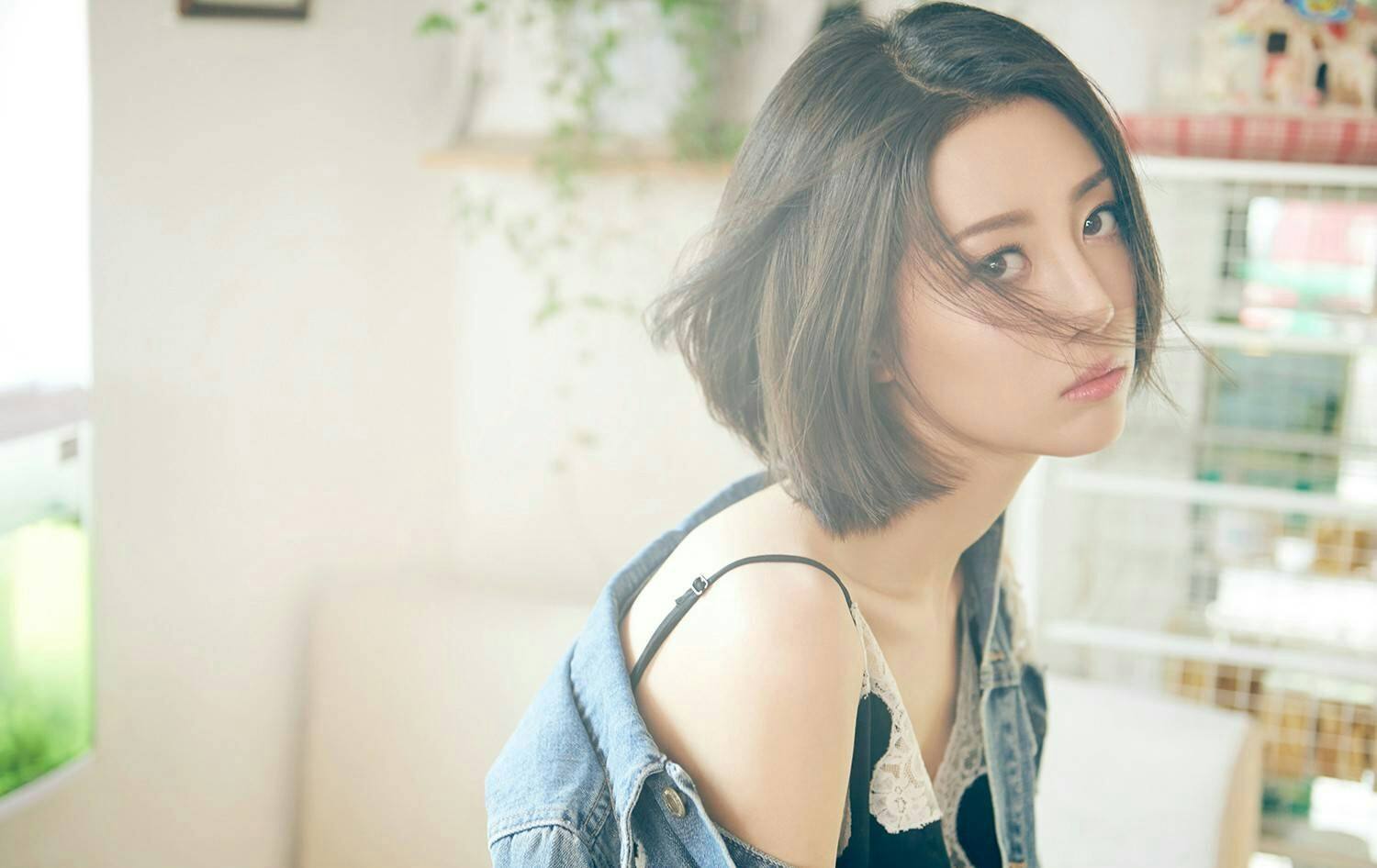 「杨幂」杨幂捧红的三位当红女明星,只有她离开了杨幂,如今没有了消息