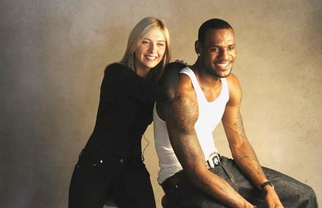 莎拉波娃|莎拉波娃晒浴室照，退役后变大妈，这洗澡水应该没人想喝！